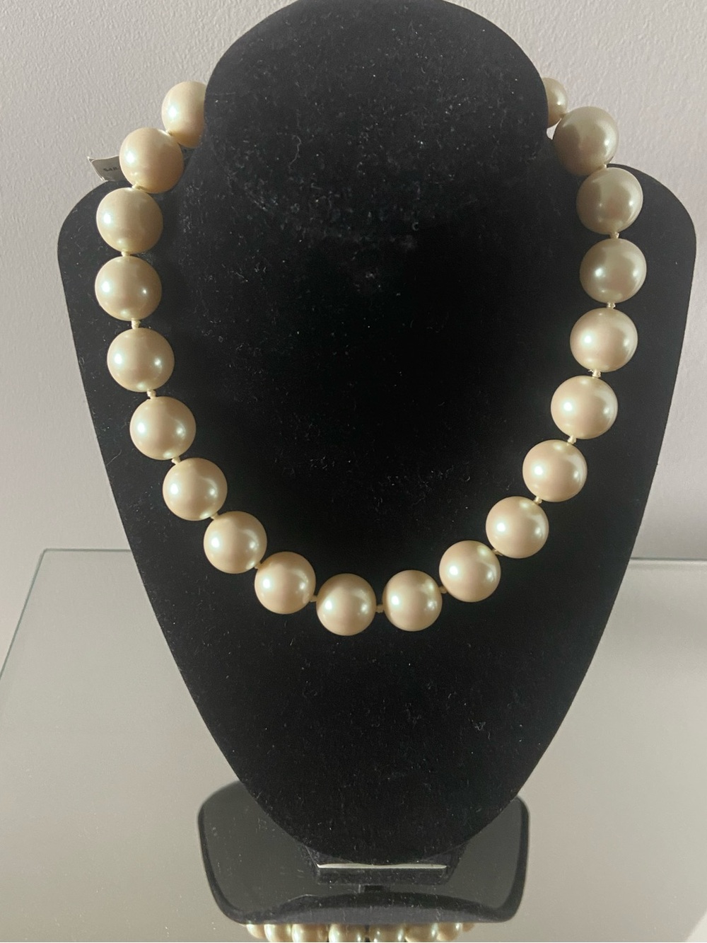 NWT Vintage Monet Pearl Necklace